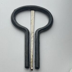 Black and Silver Metal Keychain